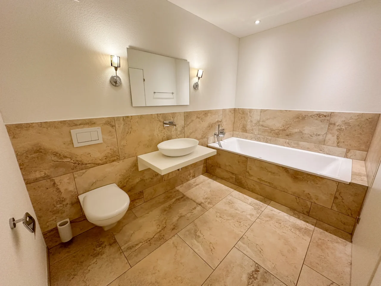 grava-immobilien-immobilie-verkauf-mehrfamilienhaus-badezimmer-wc-1 